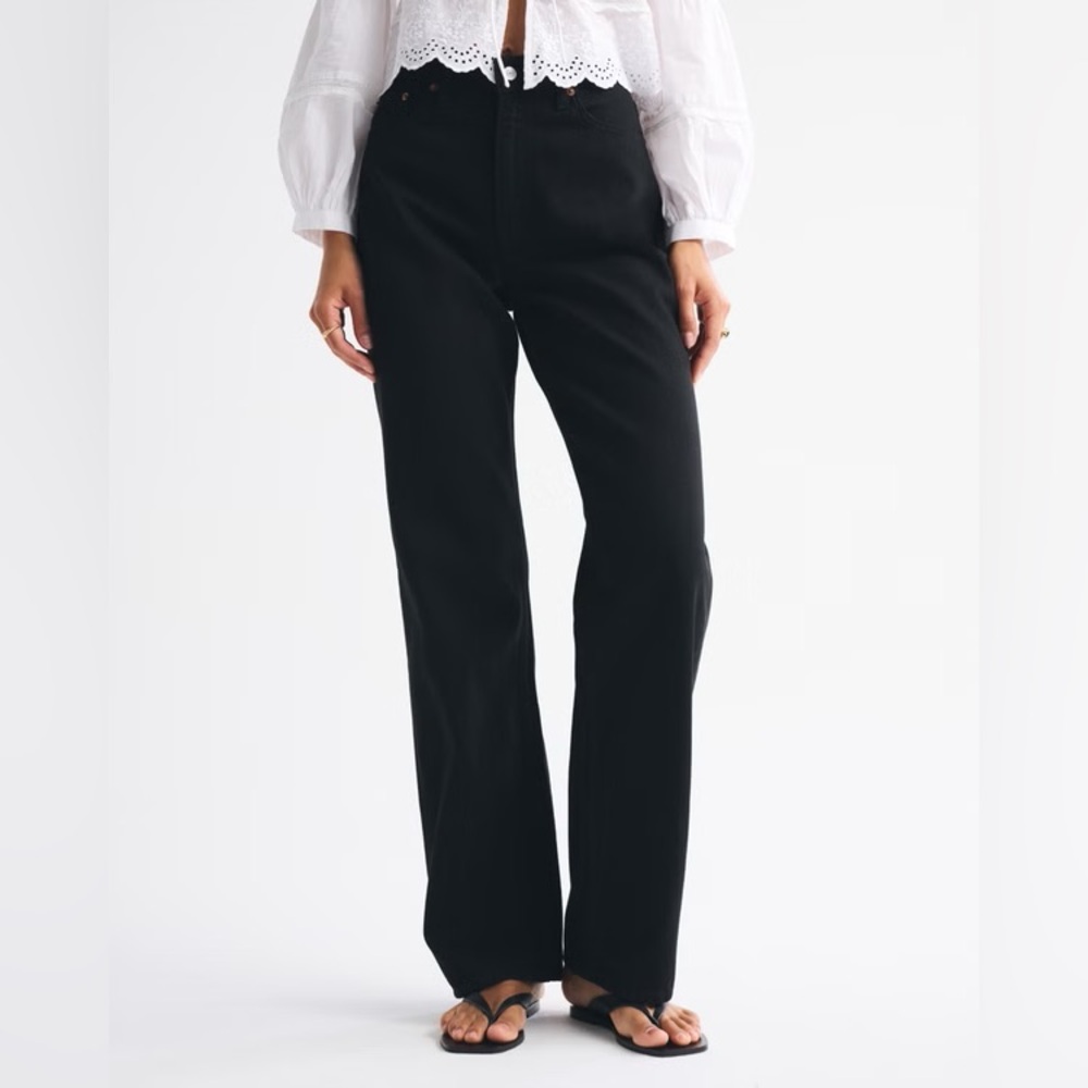 NWT Abercrombie & Fitch Women's High Rise Black Jeans (curve love)